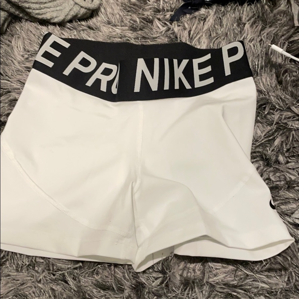 nike shorts